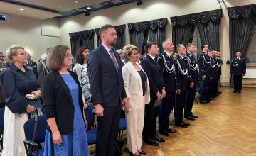 Zebrani w sali goście